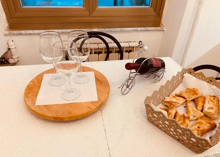 Retro-chic In Apartament La Spezia